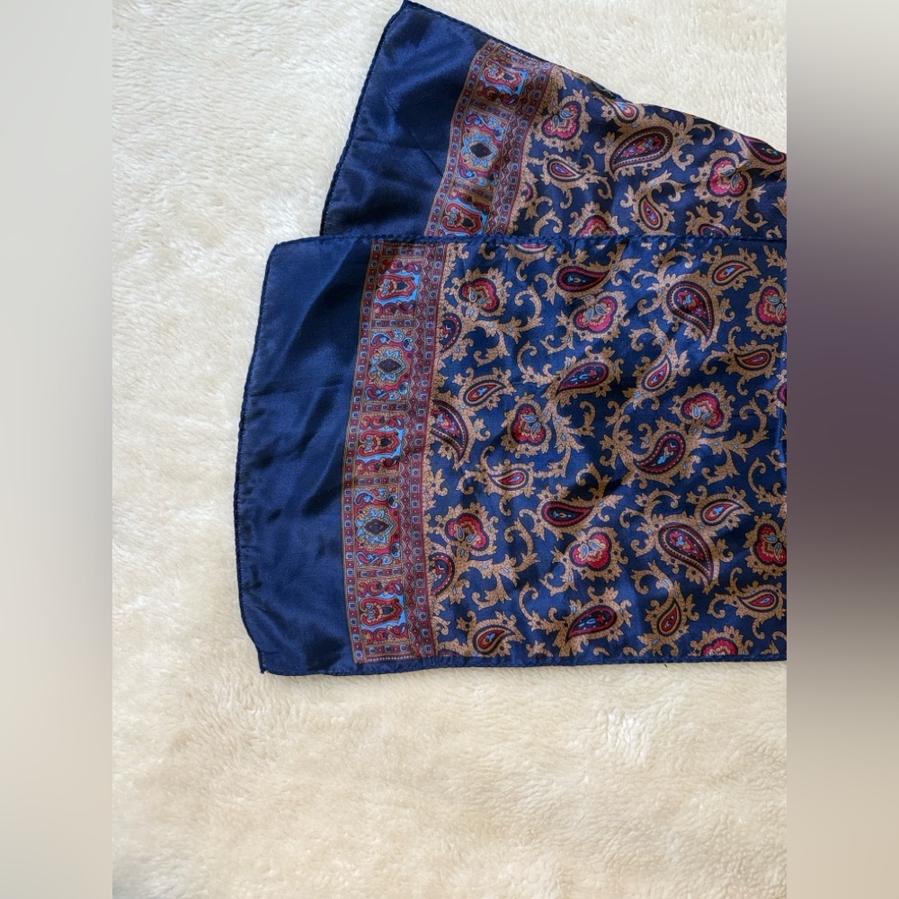 Vintage FABULOUS multi color paisley unisex silk scarf 52x10 - Picture 6 of 6